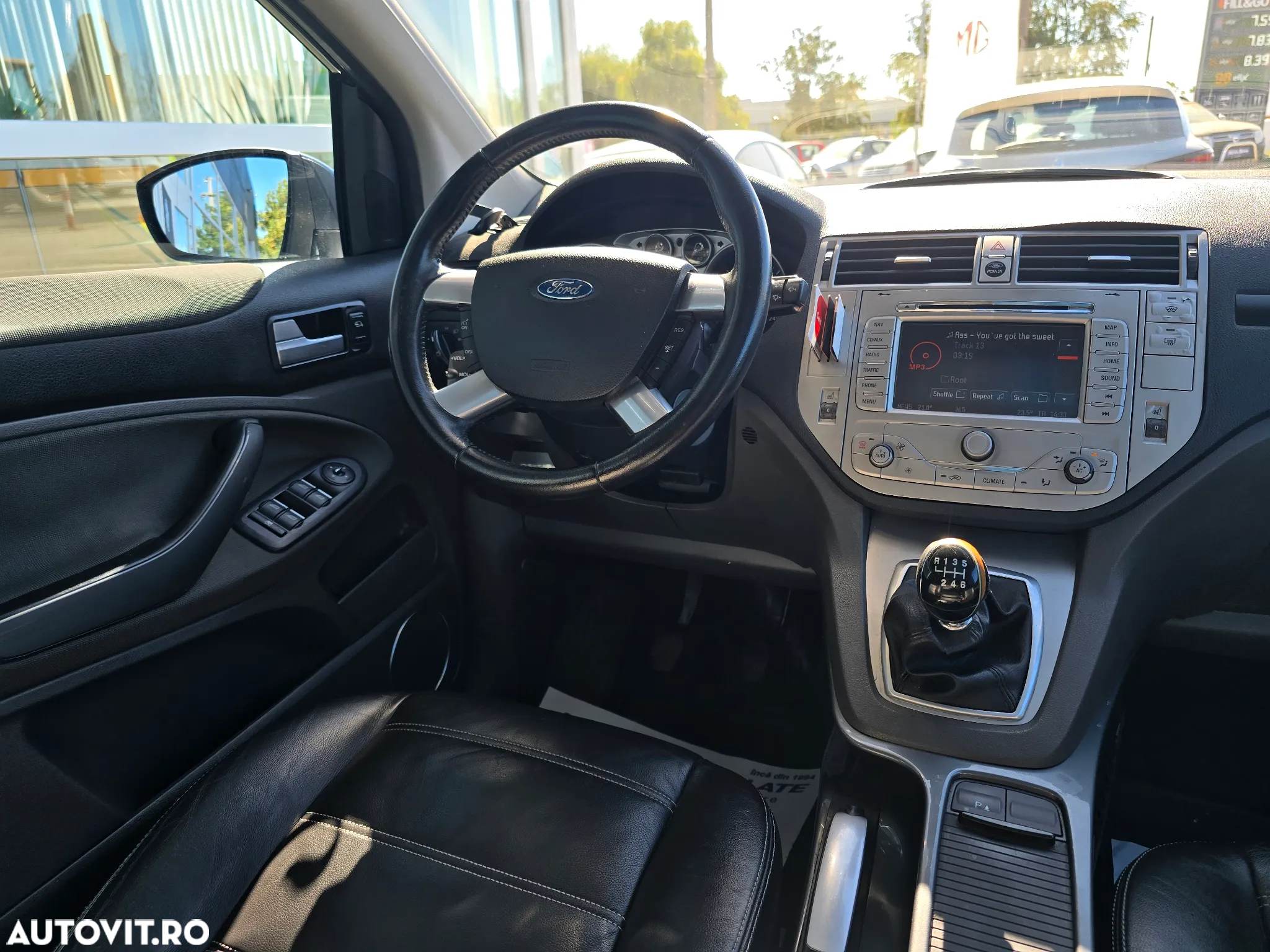 Ford Kuga - 20