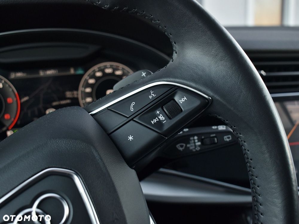 Audi Q8 - 18