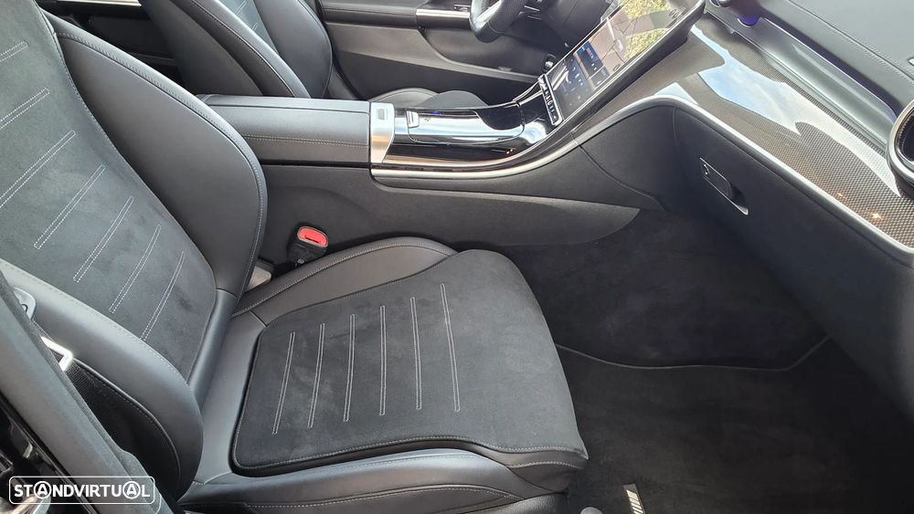 Mercedes-Benz C 300 - 22