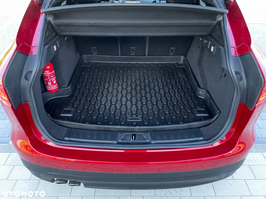 Jaguar F-Pace 2.0 i4D AWD R-Sport - 24