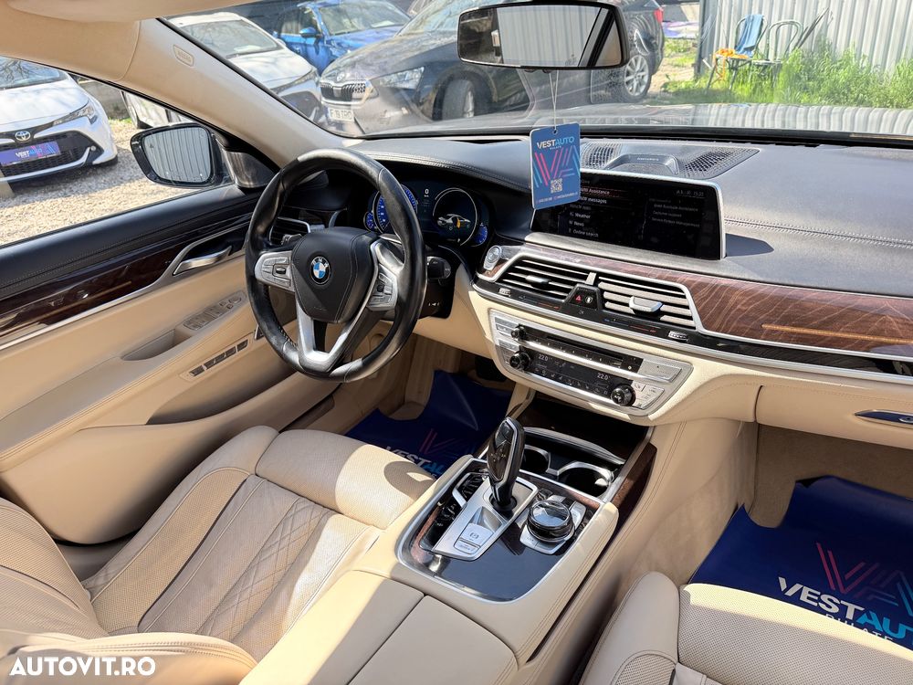 BMW Seria 7 750Li xDrive Edition Exclusive - 29