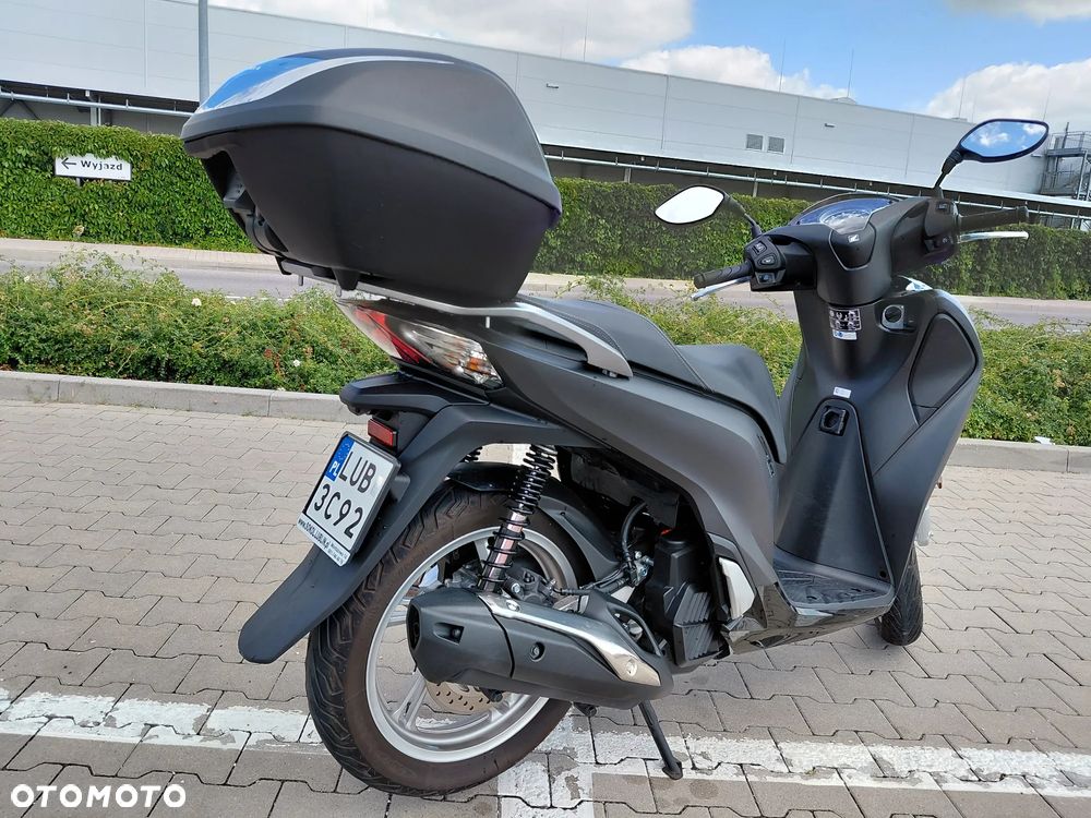 Honda SH - 5