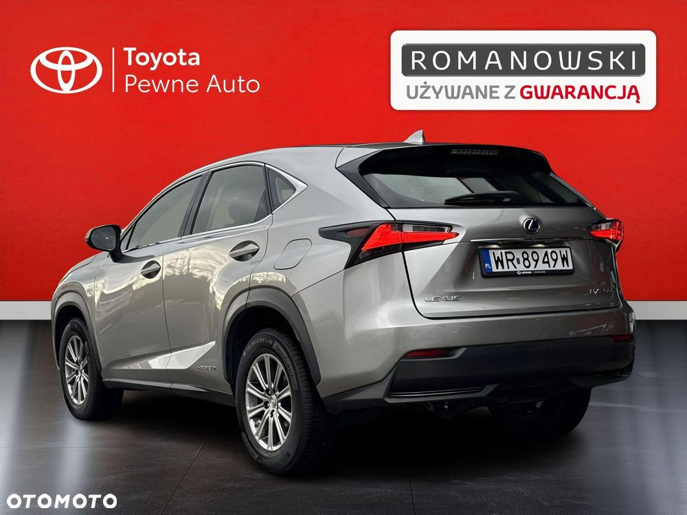 Lexus NX 300h Elite 2WD - 9