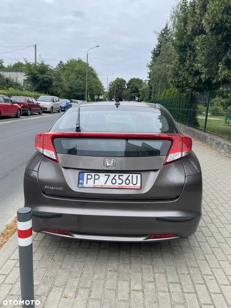 Honda Civic 1.4 i-VTEC Comfort - 6