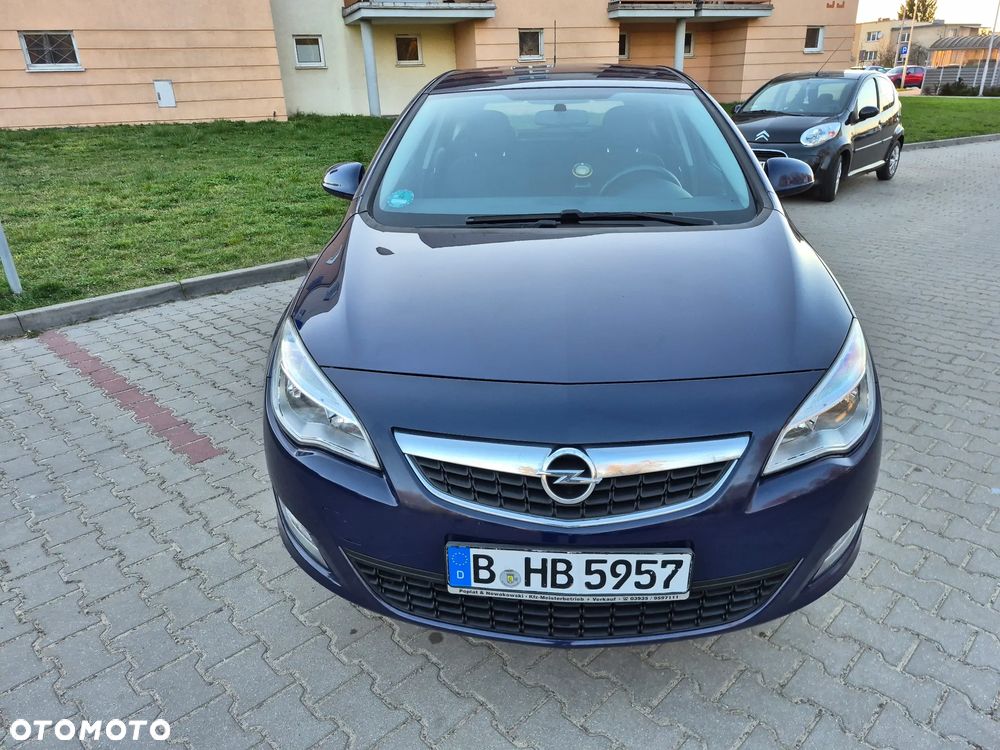 Opel Astra 1.4 Selection - 11