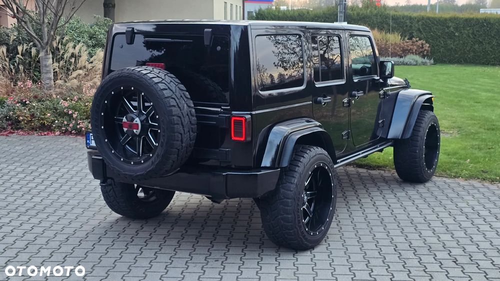 Jeep Wrangler - 10