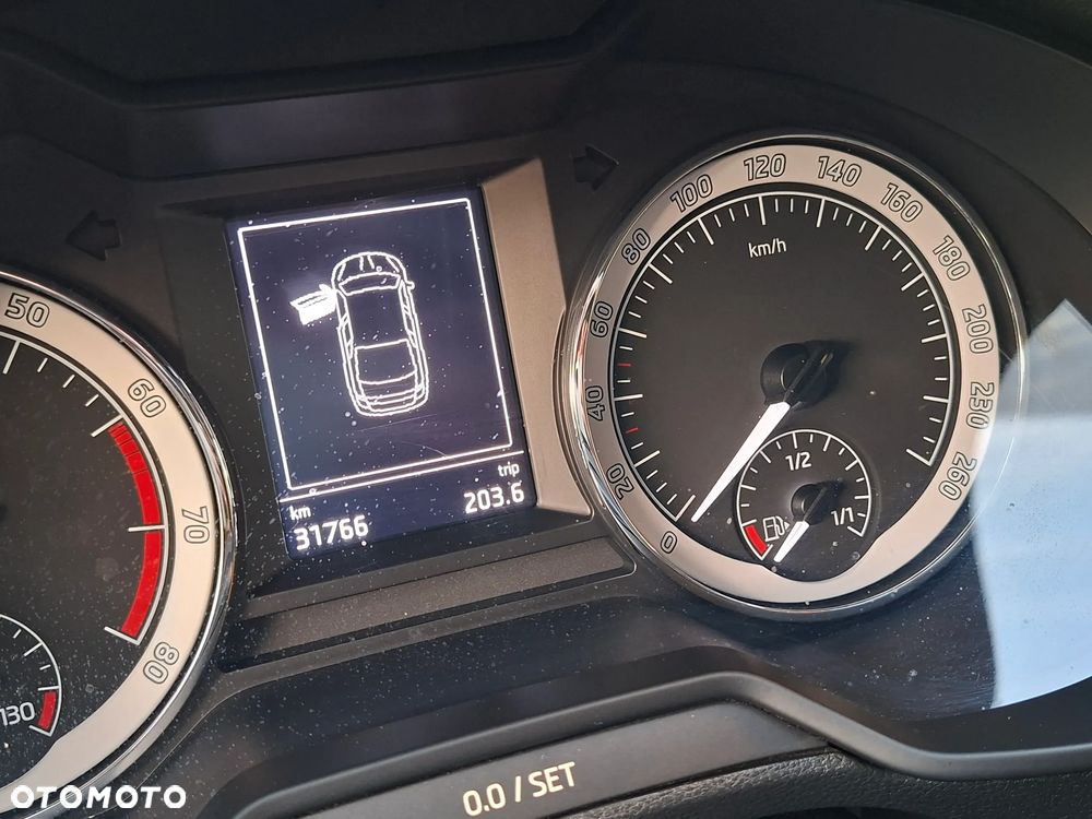 Skoda Octavia 1.5 TSI GPF ACT Style - 8