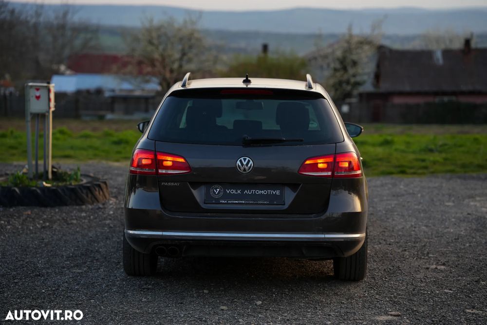 Volkswagen Passat - 5