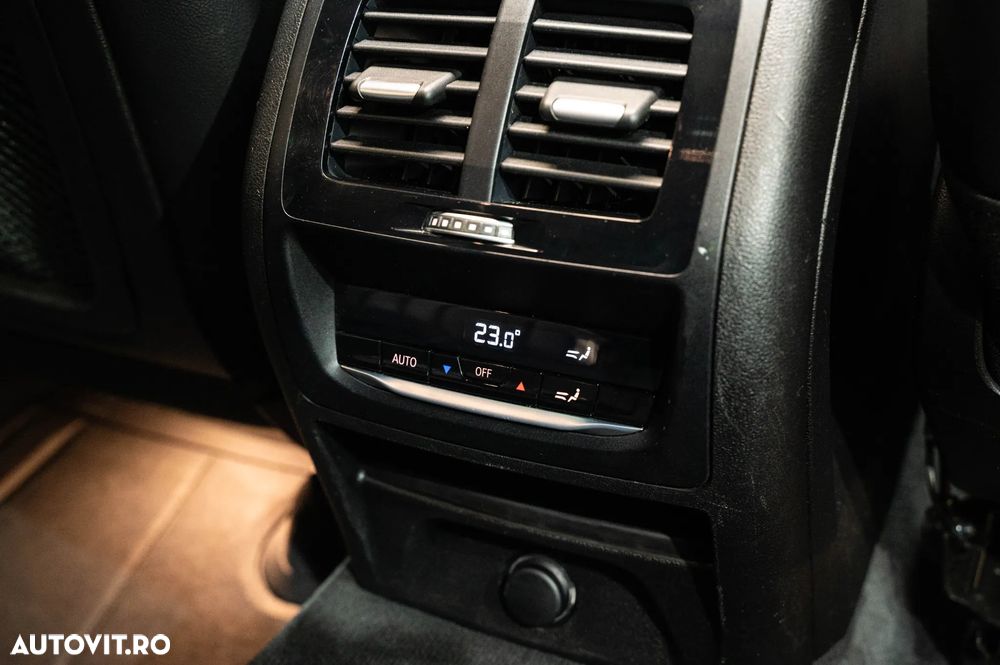 BMW X3 xDrive30i Aut. - 32