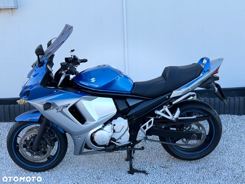 Suzuki GSX-F - Katana - 9