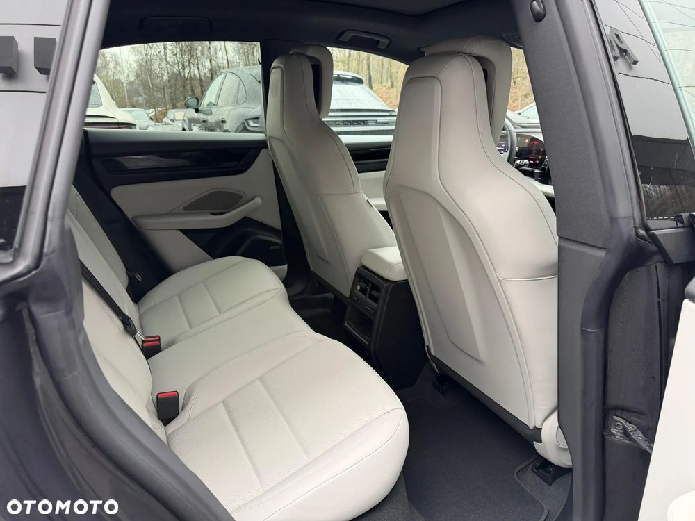Porsche Macan 4 100kWh - 14