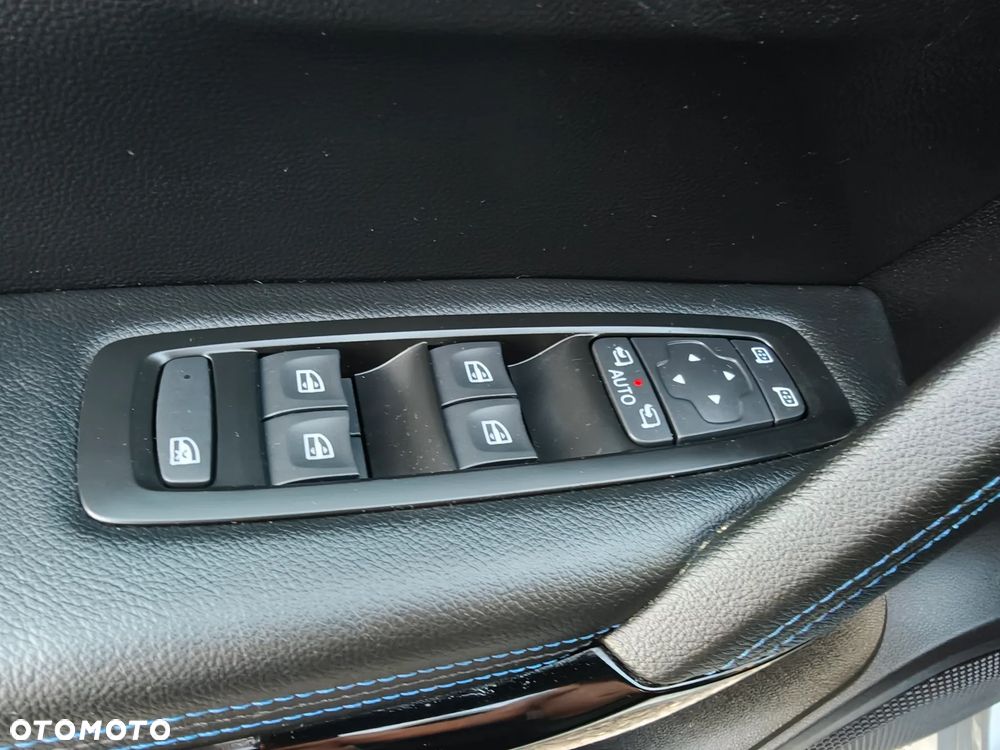 Renault Kadjar TCe 160 GPF BOSE EDITION - 36