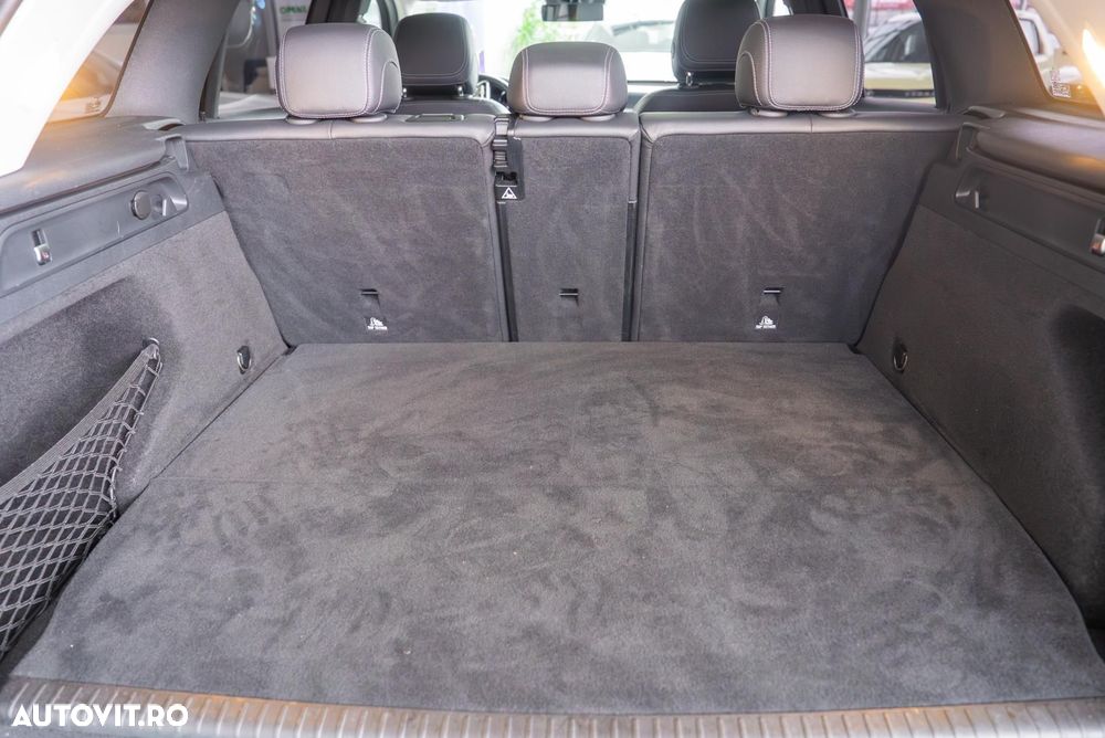 Mercedes-Benz GLC - 9