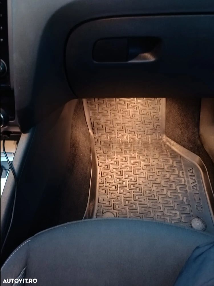 Skoda Octavia 1.5 TSI Ambition - 11