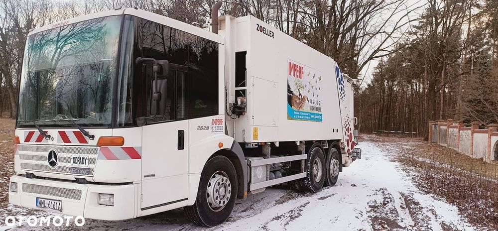 Mercedes-Benz Econic - 3