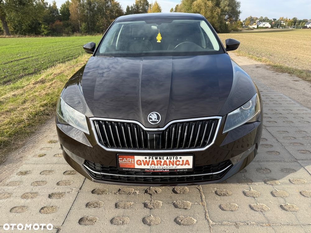 Skoda Superb 2017 photo 4