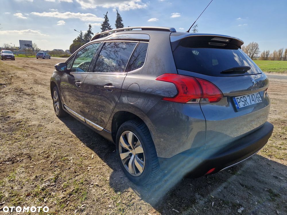 Peugeot 2008 - 4