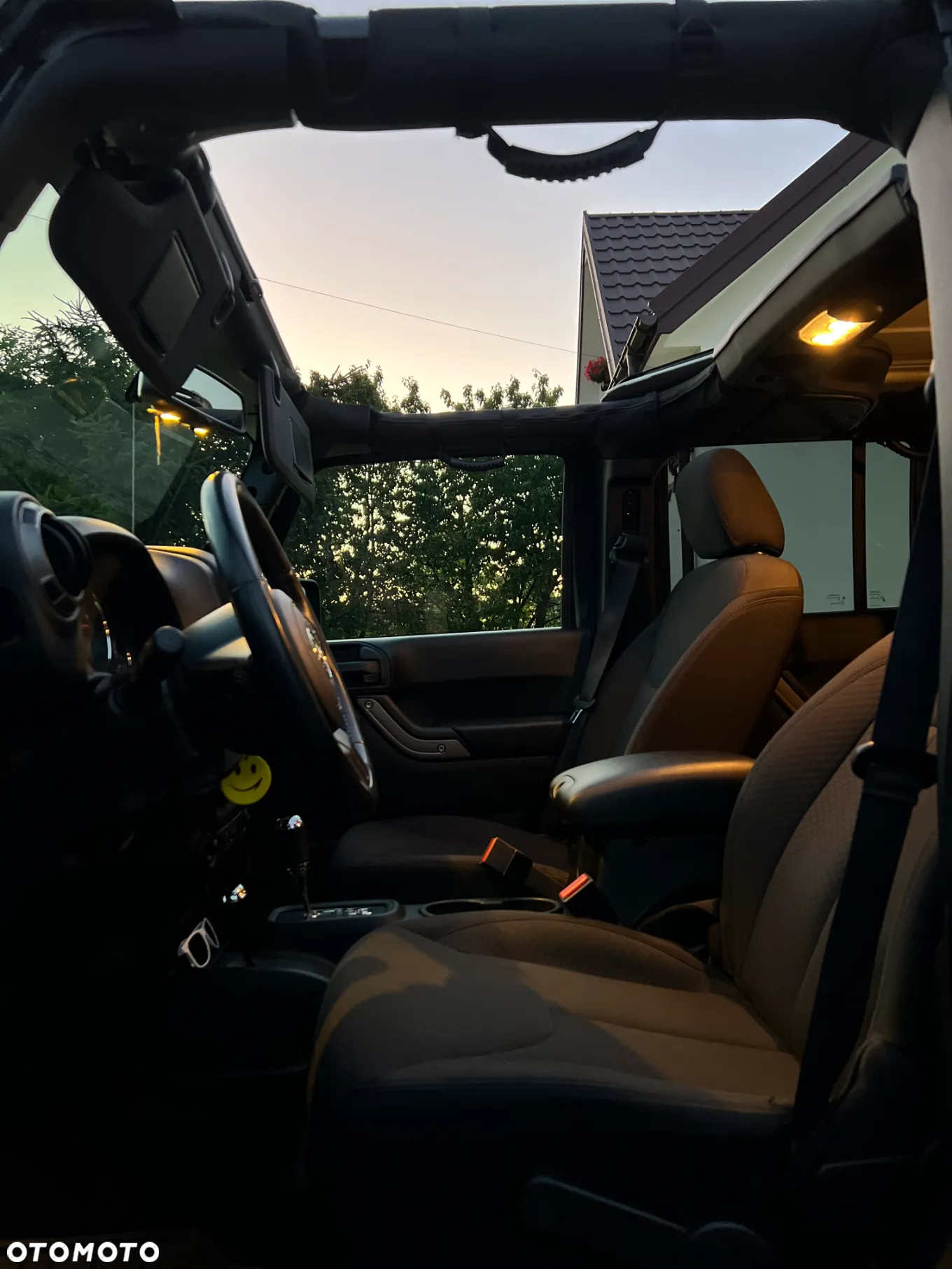 Jeep Wrangler 3.6 Unlim X - 23