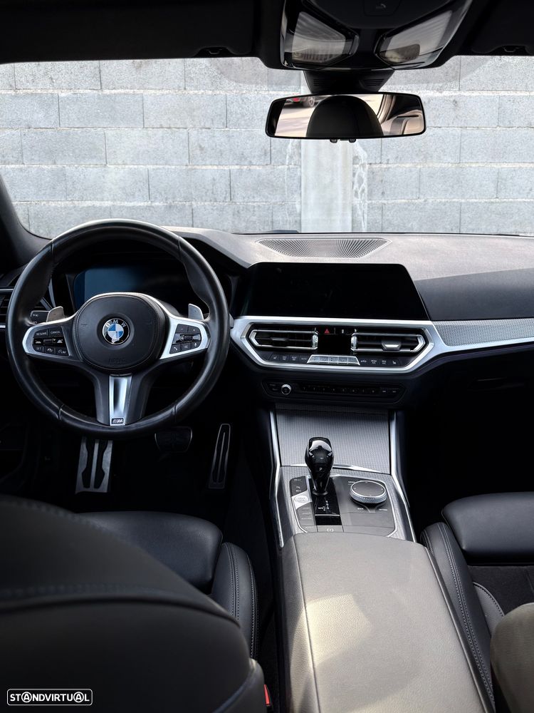 BMW 330 e Aut. M Sport - 15