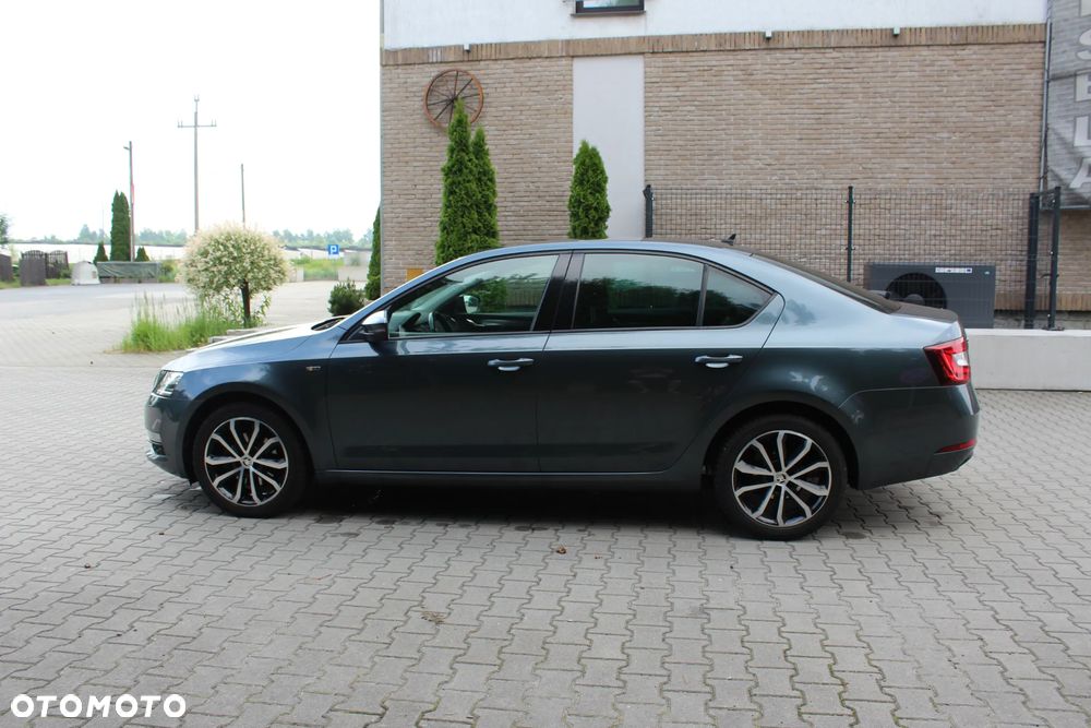 Skoda Octavia 2.0 TDI DSG First Edition - 9