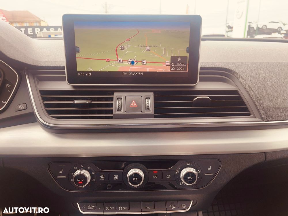 Audi Q5 2.0 40 TDI quattro S tronic Sport - 13