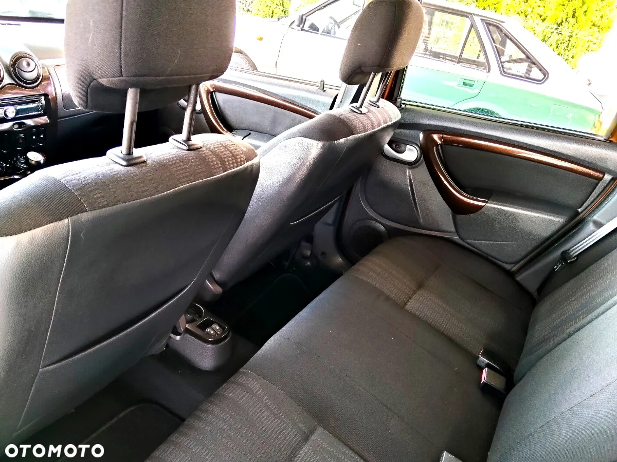 Dacia Duster 1.6 Ambiance - 9