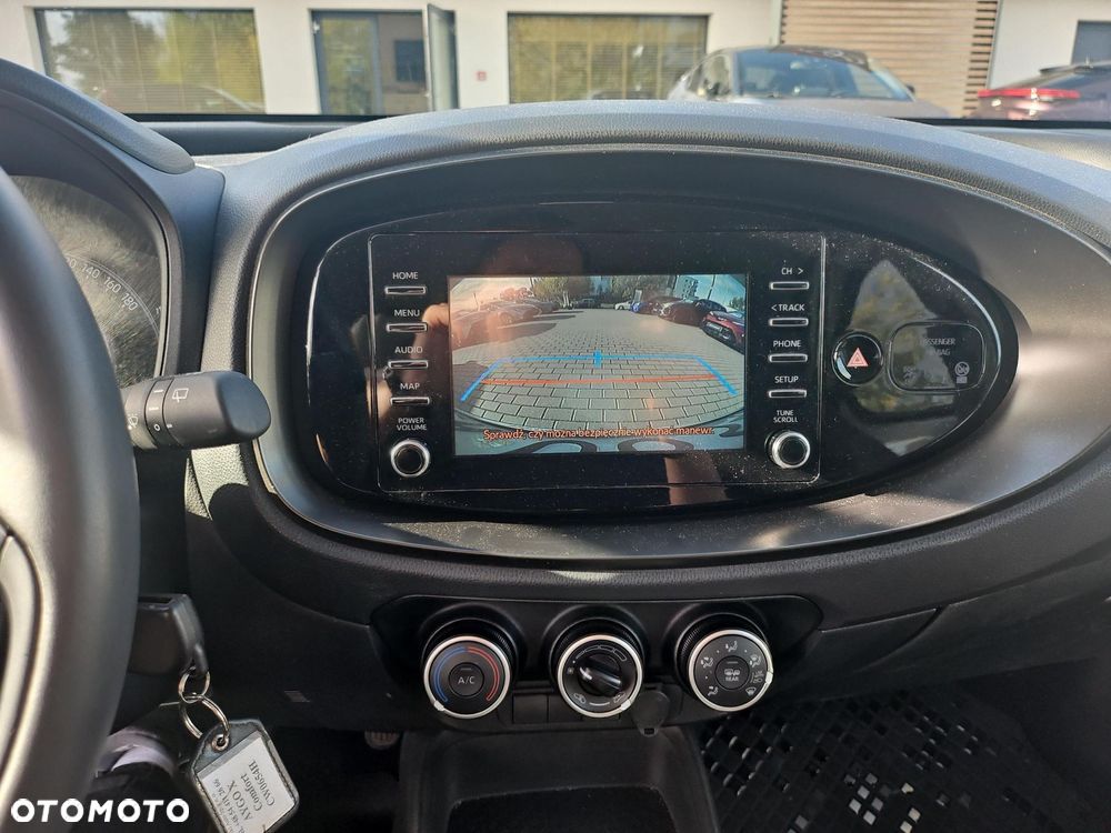Toyota Aygo X - 15