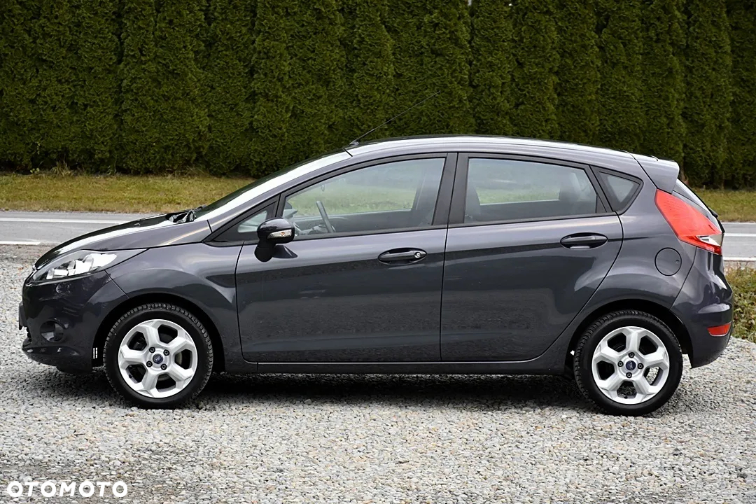Ford Fiesta 1.25 Platinium X - 13