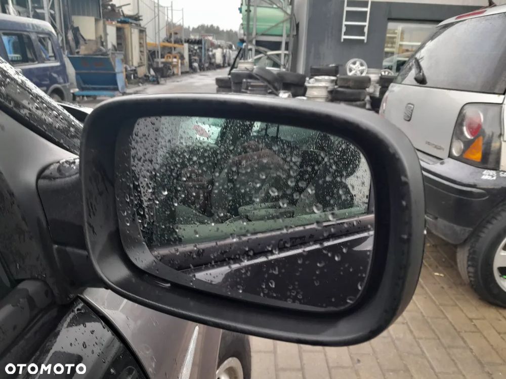 RENAULT SCENIC II LUSTERKO PRAWE KOLOR: NV676 - 4