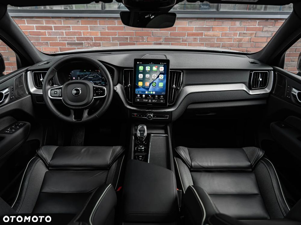 Volvo XC 60 B5 B AWD Plus Dark - 6