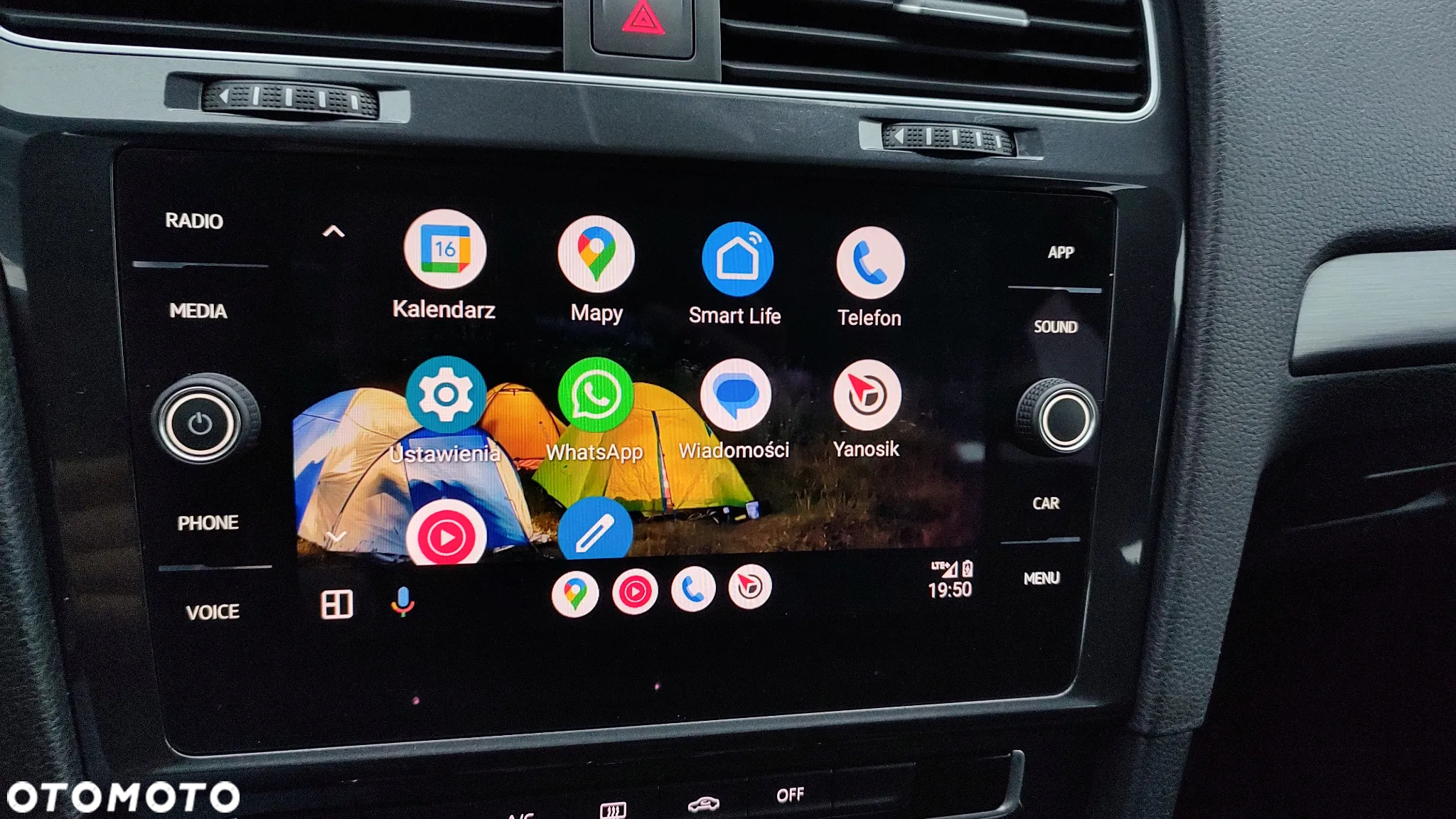 Volkswagen Golf VII 1.5 TSI BMT Trendline - 17