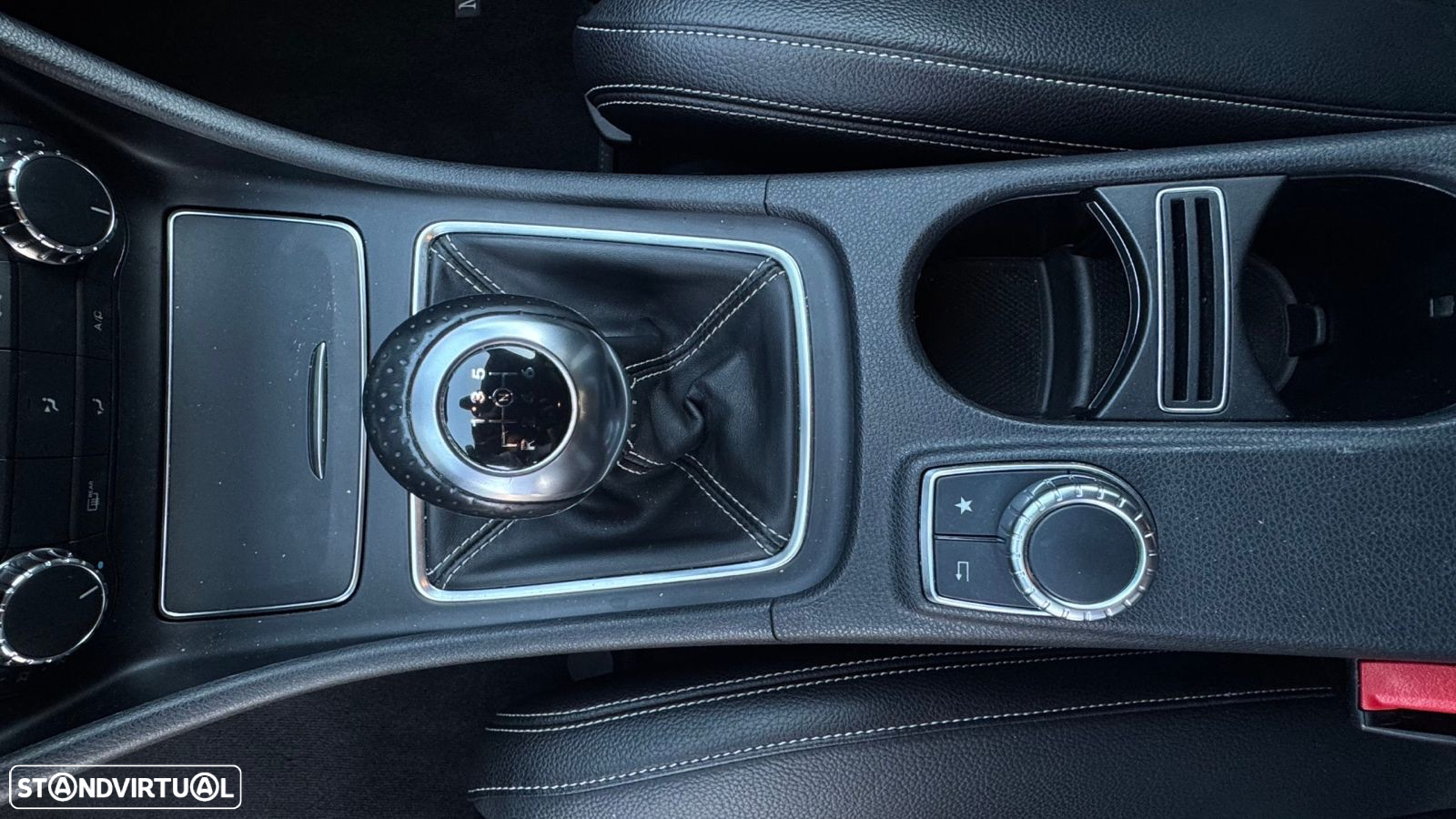 Mercedes-Benz CLA 180 d AMG Line - 17
