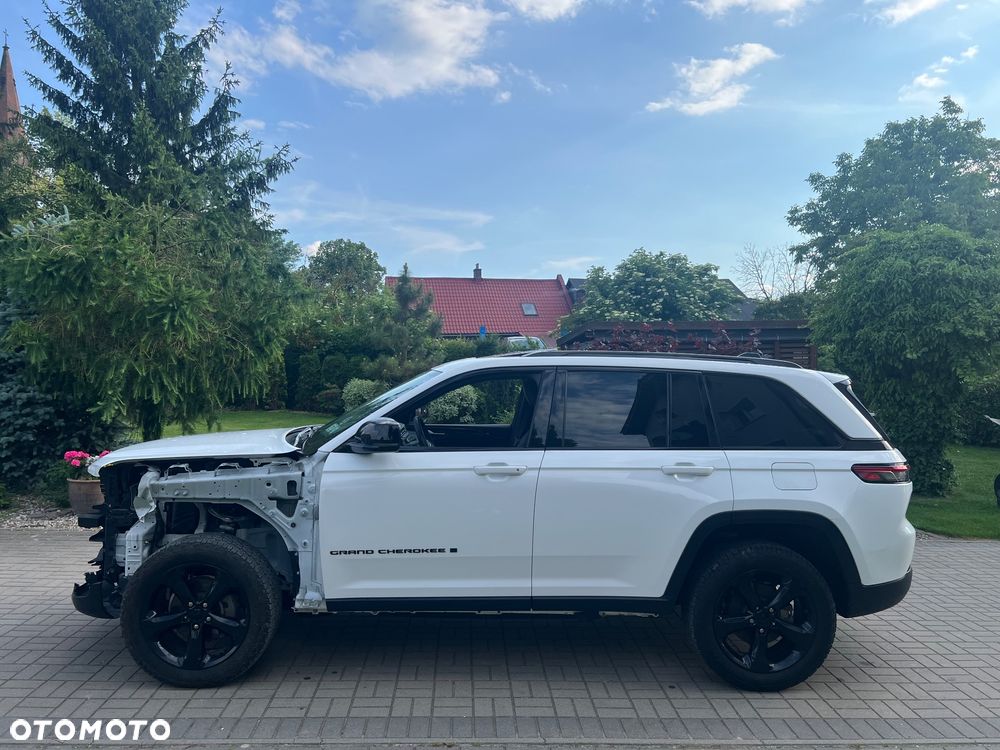 Jeep Grand Cherokee - 3