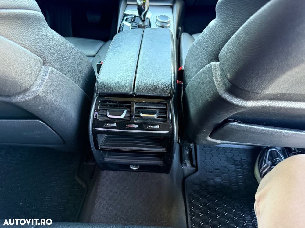 BMW Seria 5 520d Aut. Luxury Line - 19