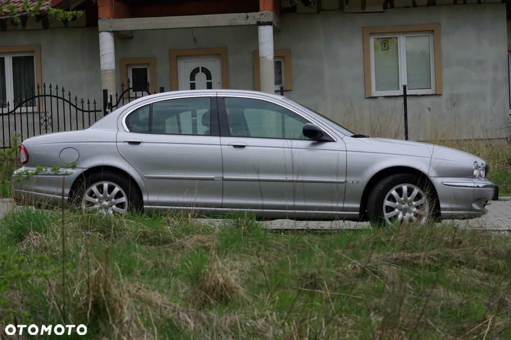 Jaguar X-Type 2.5 V6 4x4 - 16