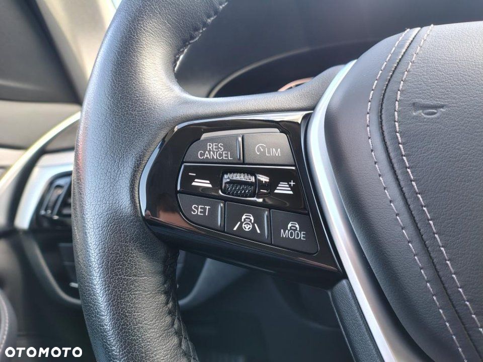 BMW Seria 5 - 25