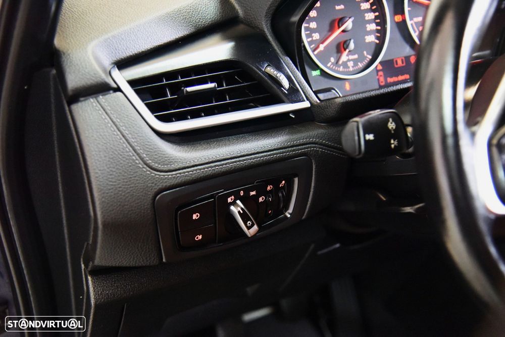 BMW 216 Active Tourer d Line Luxury - 14