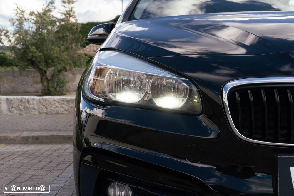 BMW 216 Active Tourer d Line Sport - 47
