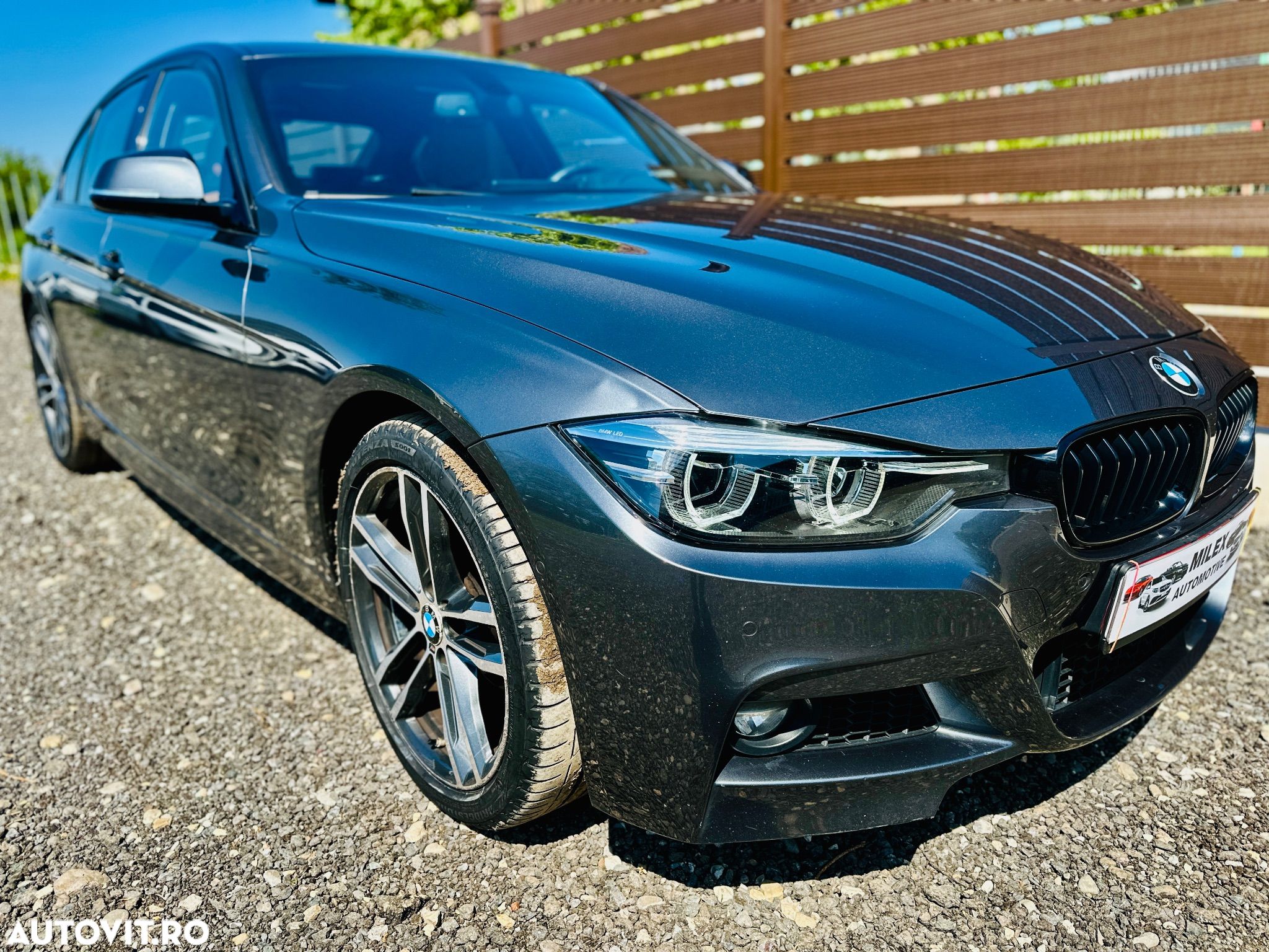 BMW Seria 3 318i Aut. M Sport - 1