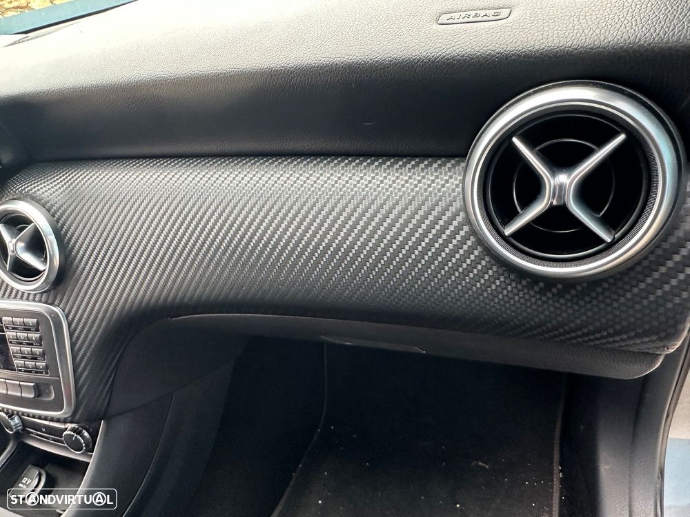 Mercedes-Benz A 200 CDI BE AMG Line - 28