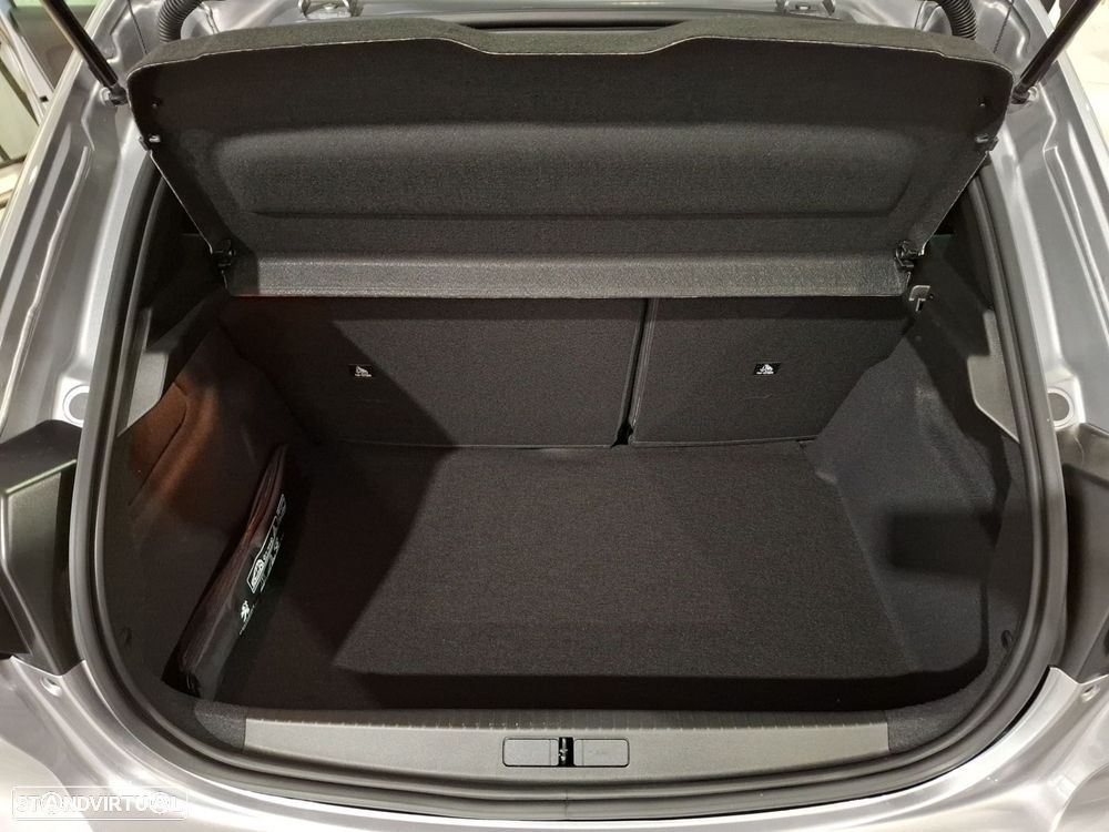 Peugeot e-208 50 kWh Allure - 22