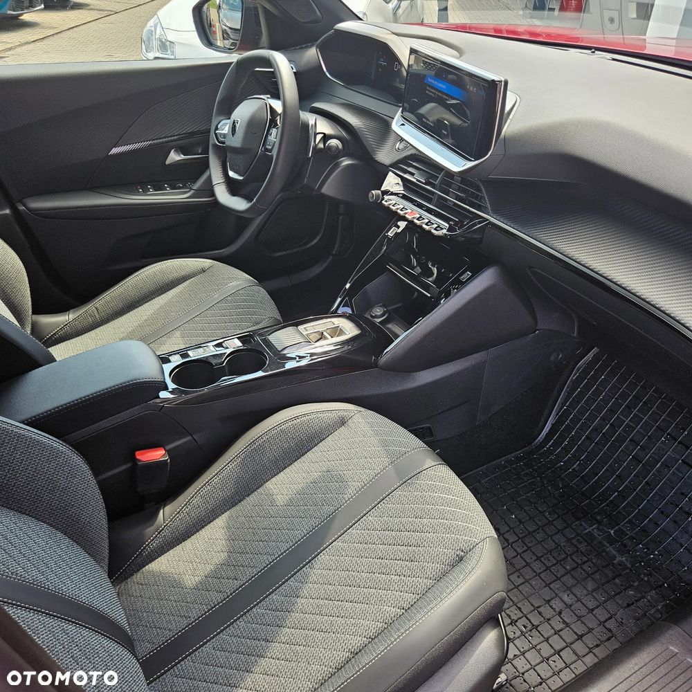 Peugeot 2008 PureTech mHEV Allure e-DCS6 - 9