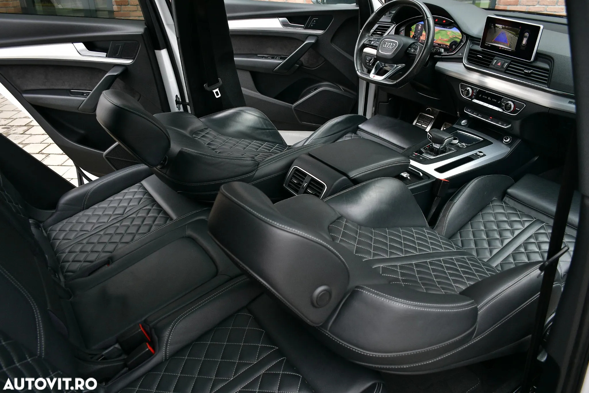 Audi Q5 2.0 40 TDI quattro S tronic Sport - 14