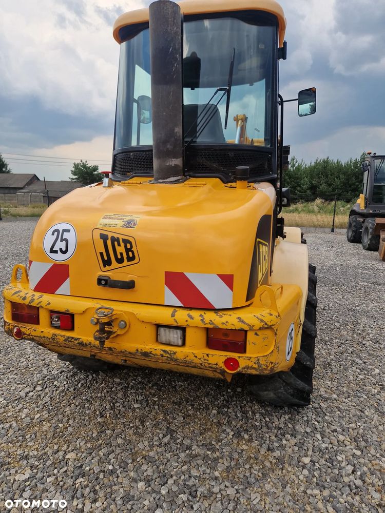JCB 409 - 22