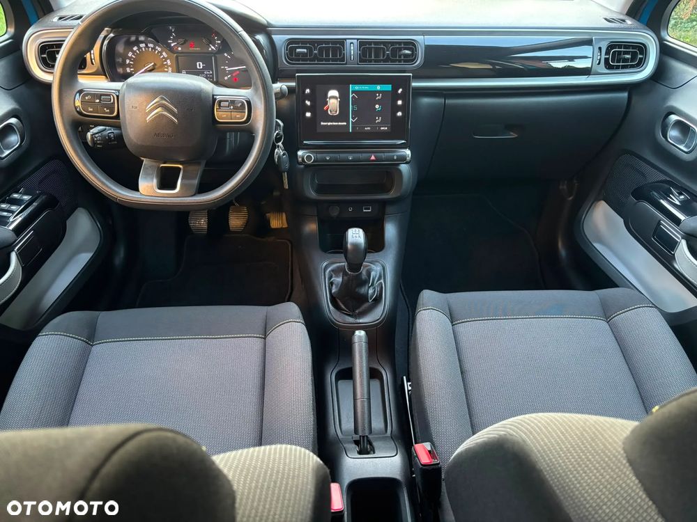 Citroën C3 Pure Tech 82 SHINE - 2