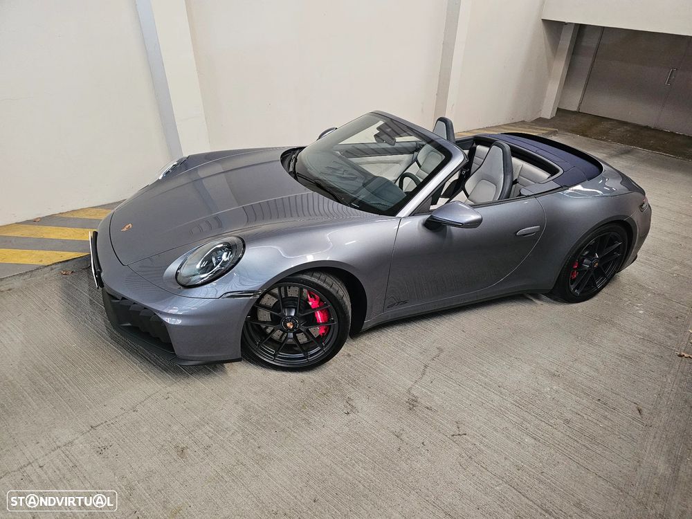 Porsche 911 (992) Carrera GTS - 10