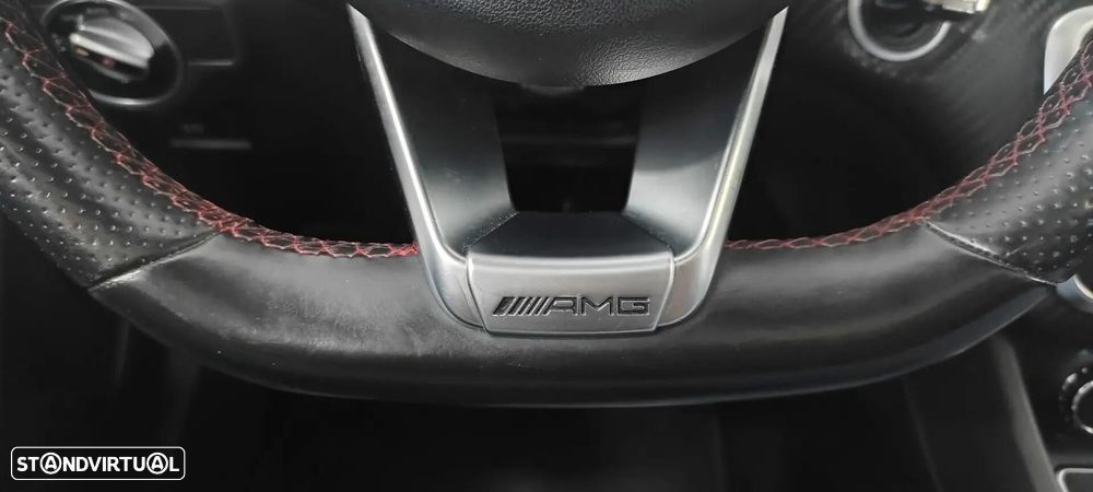 Mercedes-Benz A 180 d AMG Line - 43