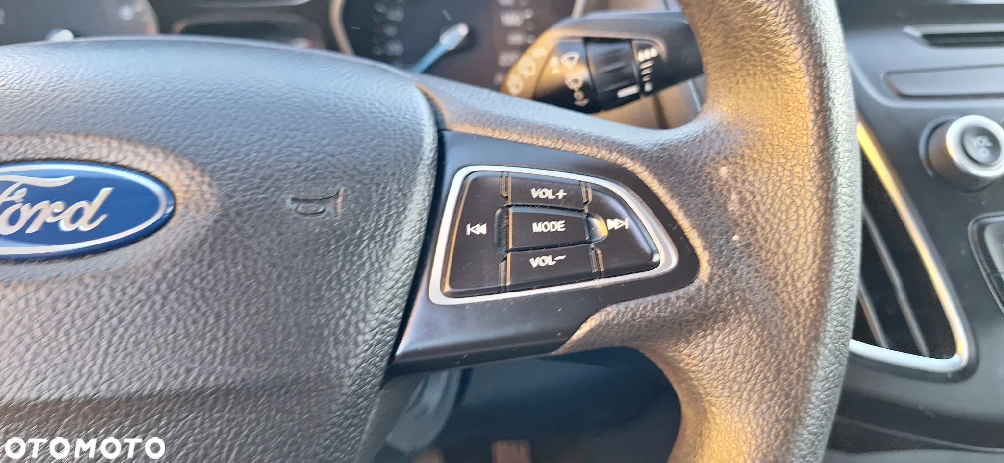 Ford Focus - 16