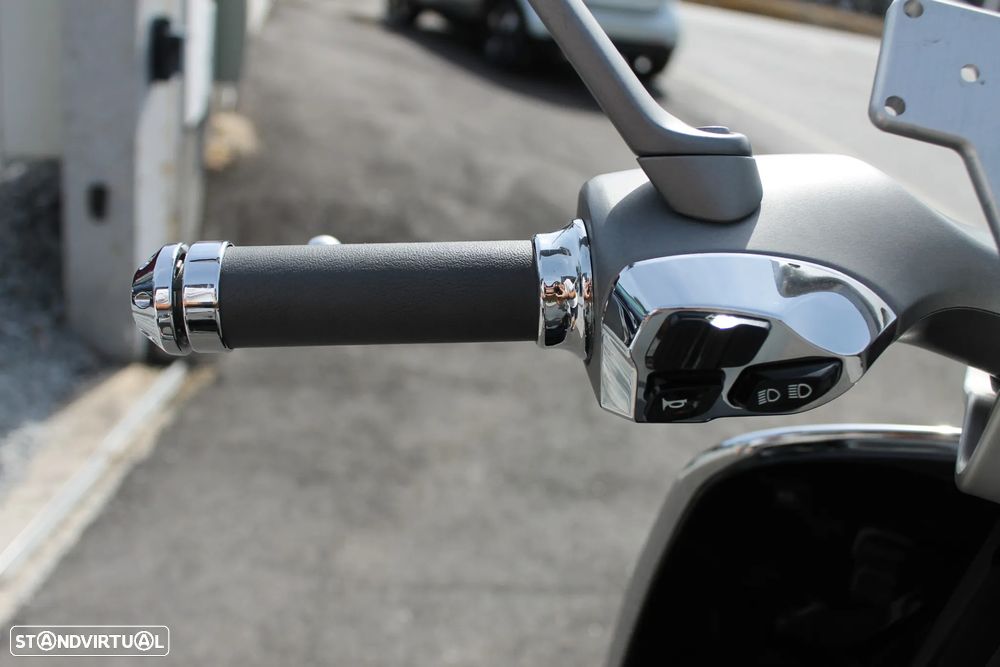 Piaggio Vespa 946 Ricordo - 28