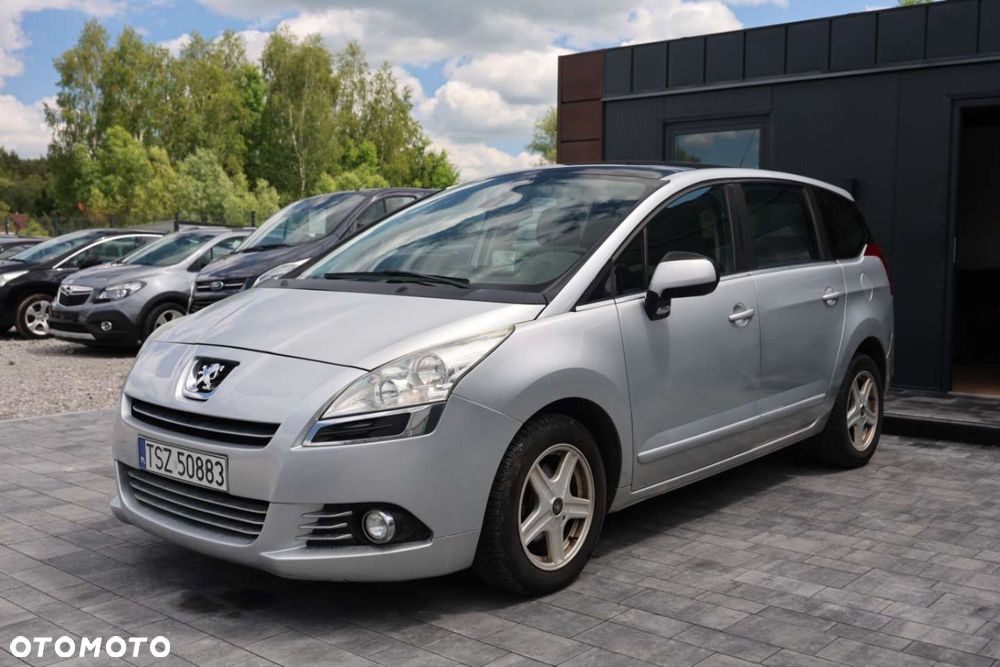Peugeot 5008 - 1